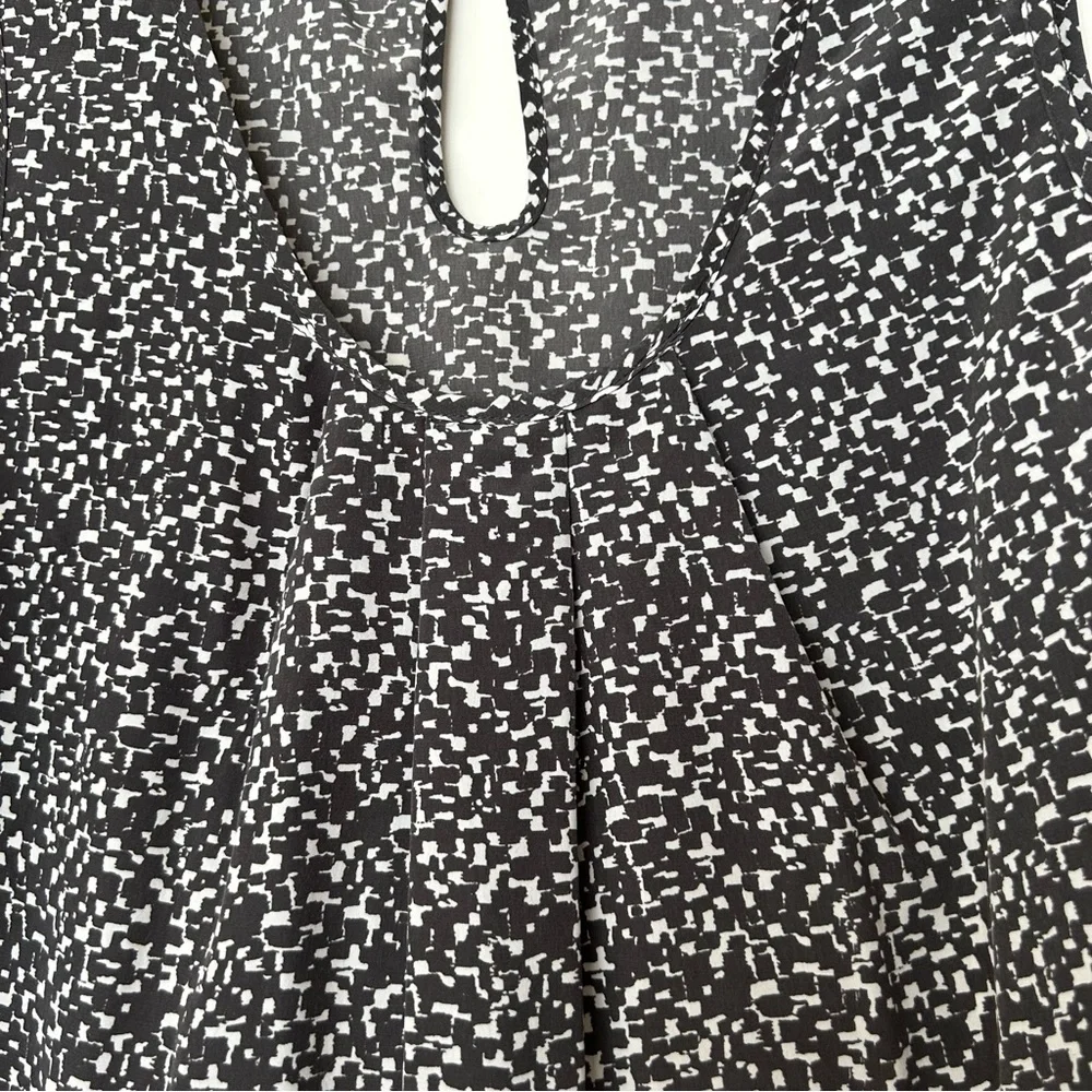 GAP Womens Sleeveless Geo Print Blouse